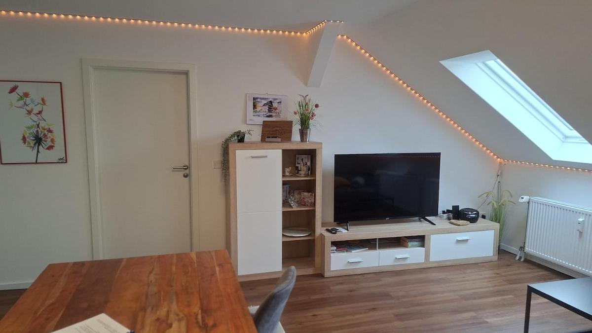 Auszeit2 Erfurt - Stilvolle Dachwohnung Mit Parkplatz - Zentrumsnah ภายนอก รูปภาพ