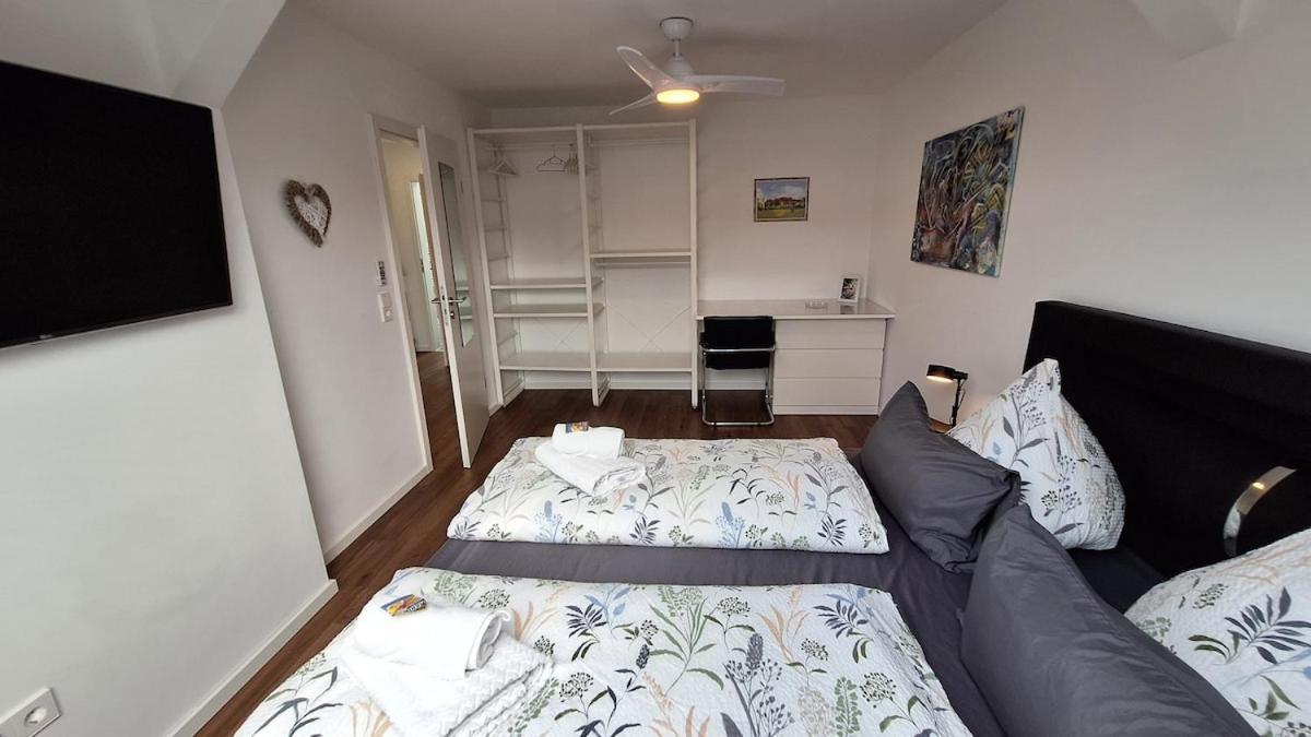 Auszeit2 Erfurt - Stilvolle Dachwohnung Mit Parkplatz - Zentrumsnah ภายนอก รูปภาพ